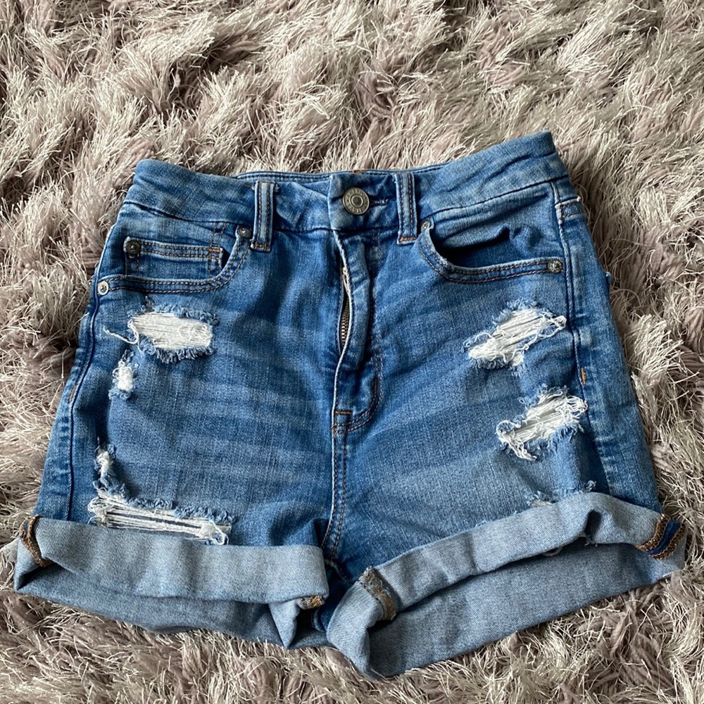 American Eagle mom Jean shorts